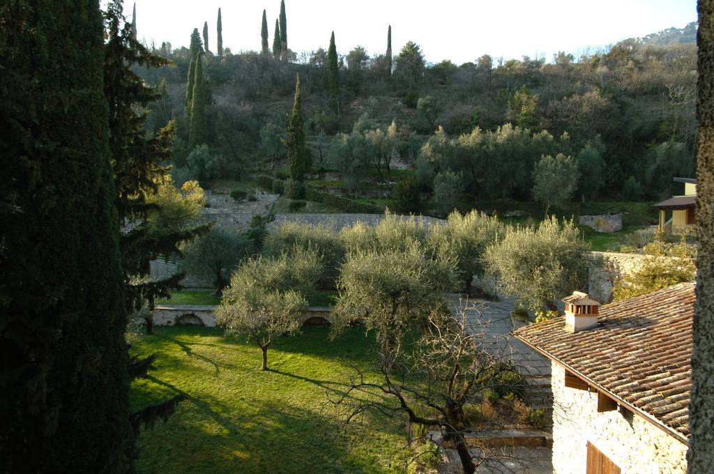 Albergo Locanda Cavallino Toscolano Maderno Oda fotoğraf